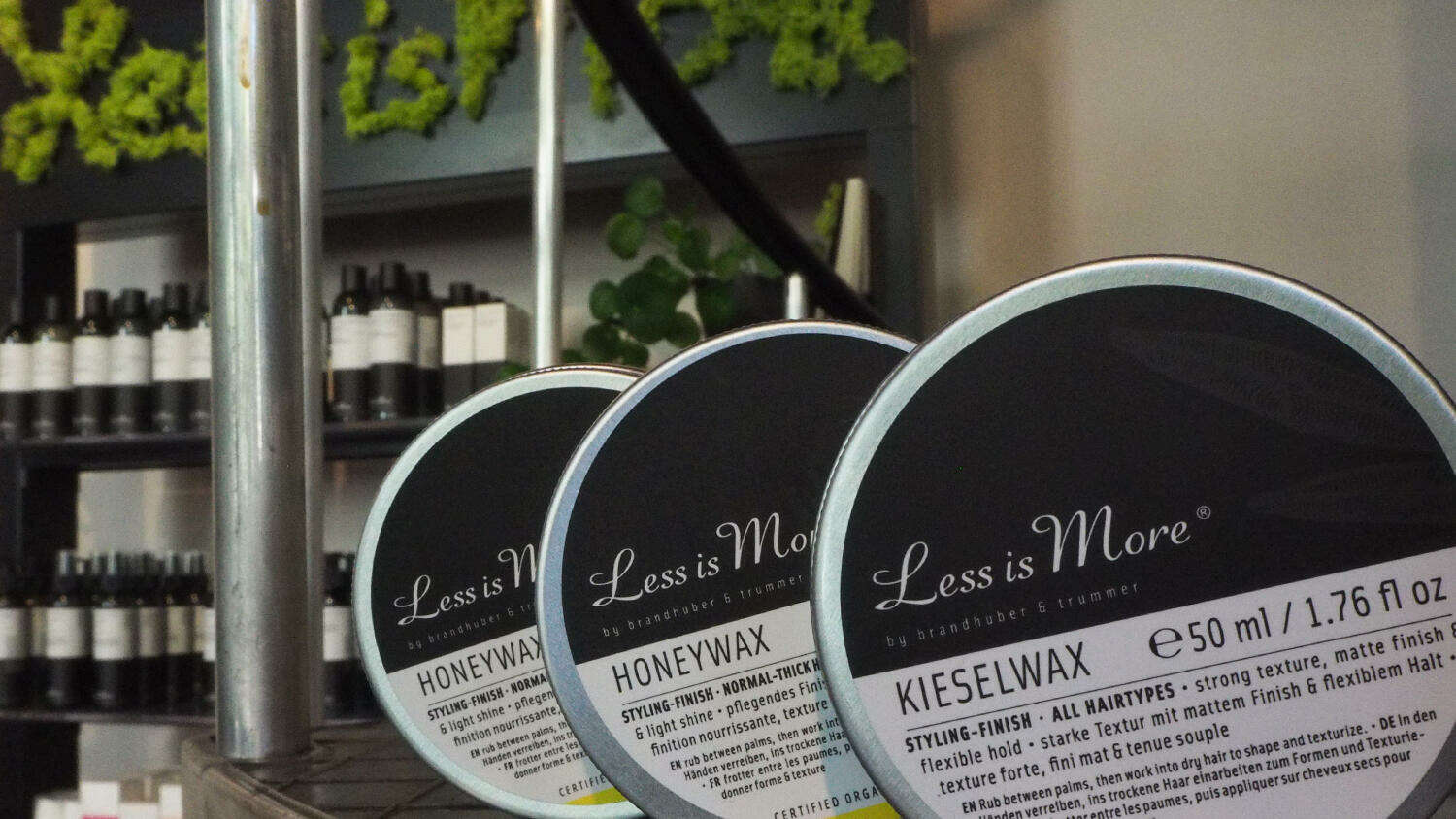 robimack meets Munich Hairculture | products - Less is More - styling products in stylish cans